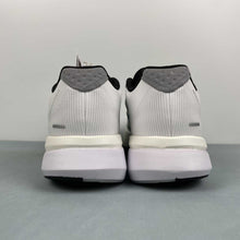 Cargar imagen en el visor de la galería, Adizero Boston 13 Cloud White Pure Teal Grey JR4791
