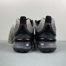 Cargar imagen en el visor de la galería, Air VaporMax 360 Silver Black White Gray CK2718-004
