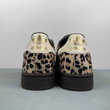Cargar imagen en el visor de la galería, Adidas Superstar 2 Leopard Dark Brown Ivory KI4203
