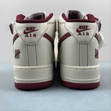 Cargar imagen en el visor de la galería, Undefeated x Air Force 1 07 Mid Off White Dark Red UW2369-015
