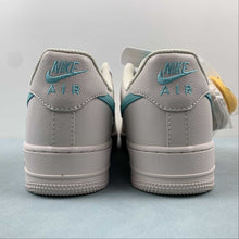 Cargar imagen en el visor de la galería, Tiffany &amp; Co. x Air Force 1 07 Low SP Friends and Family Off-White DZ1382-211
