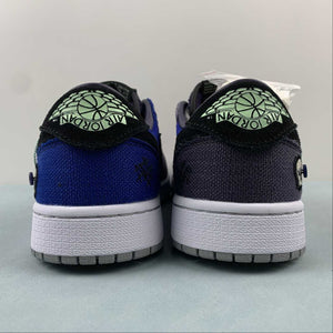 WTVUA x SB Dunk Low Dark Green Black White WT1233-028