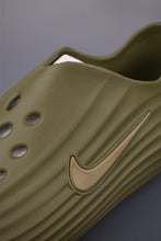 Cargar imagen en el visor de la galería, Nike ReactX Rejuven8 Medium Olive HV5060-201
