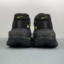 Cargar imagen en el visor de la galería, Nike Vomero Premium Black Green HQ2050-212

