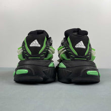 Cargar imagen en el visor de la galería, Pharrell Williams x Adidas Adistar Jellyfish Black Green JP9266
