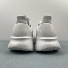 Cargar imagen en el visor de la galería, Adidas UltraBoost 5X Cloud White Cloud White Core Black JH7245
