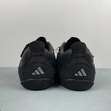 Cargar imagen en el visor de la galería, Adidas Urban Reverie Black Black Silver Metallic JQ9388
