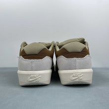 Cargar imagen en el visor de la galería, SB Force 58 Lt British Tan Parrachute Beige DV5477-202
