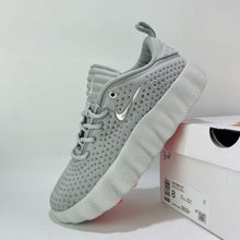 Cargar imagen en el visor de la galería, Nike Mind 002 Grey White HQ4308-003
