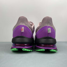 Cargar imagen en el visor de la galería, Faith Kipyegon x  Pegasus Premium Plum Chalk Burgundy II0602 500
