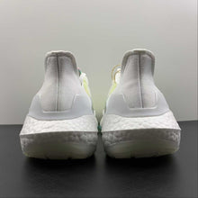 Cargar imagen en el visor de la galería, Adidas UltraBoost 22 White Green
