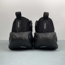 Cargar imagen en el visor de la galería, Nike Zoom Vomero PLUS Black Carbon Grey HV8150-003
