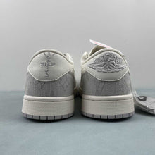 Cargar imagen en el visor de la galería, Fragment Design xTravis Scott x Air Jordan 1 Low OG SP LV Beige Light Gray LJ5188-004
