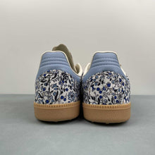 Cargar imagen en el visor de la galería, Adidas Samba OG x Liberty London Blue Floral JP8080

