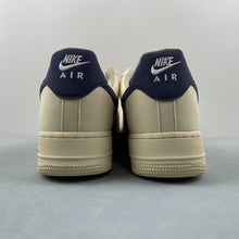 Cargar imagen en el visor de la galería, Air Force 1 07 Low Beige Deep Blue Reflection 315122-109
