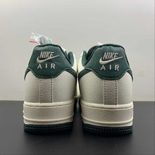 Cargar imagen en el visor de la galería, Air Force 1 07 Low Dark White Green PO3699-807
