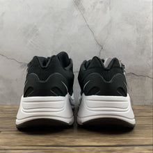 Cargar imagen en el visor de la galería, Adidas Yeezy Boost 700 MNVN Black White FV4445
