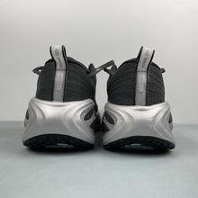 Cargar imagen en el visor de la galería, Nike Zoom Vomero PLUS Anthracite Cannon White Reflect silver IM6011-060
