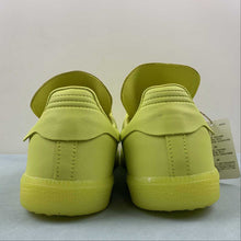Cargar imagen en el visor de la galería, Adidas Samba Pharrell Humanrace Yellow IE7292
