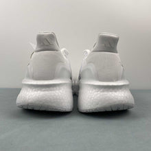 Cargar imagen en el visor de la galería, Adidas UltraBoost 5 Triple White ID8813
