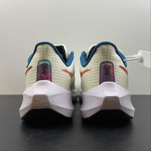 Cargar imagen en el visor de la galería, Air Zoom Pegasus 39 A.I.R. HOLA LOU White Blue-Team Red FD4322-161
