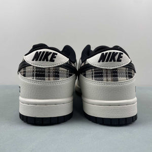 Supreme x SB Dunk Low White Black Brown SP1098-061