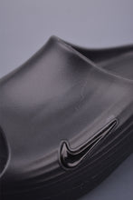 Cargar imagen en el visor de la galería, Nike ReactX Rejuven8 Slide Black White HV4479-001

