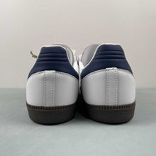 Cargar imagen en el visor de la galería, Adidas Samba StevenCustomizer Blue Navy IG1024
