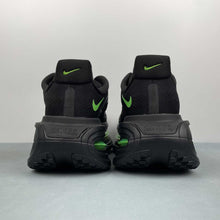 Cargar imagen en el visor de la galería, Nike Vomero Premium Black Iron Grey Anthracite Volt FN8453-006
