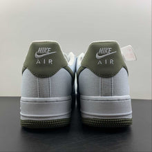 Cargar imagen en el visor de la galería, Air Force 1 07 Low Dark Blue Green DG2296-002
