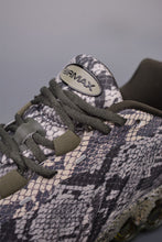 Cargar imagen en el visor de la galería, Air Max Dn8 Snakeskin Gray-Green Python Pattern HV8476-300
