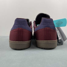 Cargar imagen en el visor de la galería, Adidas Samba OG Alwayth College Burgendy IH5187
