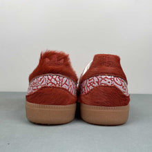 Cargar imagen en el visor de la galería, Adidas Samba OG Year Of The Hourse Red JR8743
