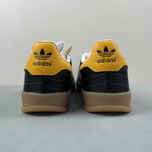 Cargar imagen en el visor de la galería, Adidas Gazelle Indoor Olympic Core Black Cloud White Gum IF9642
