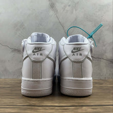 Cargar imagen en el visor de la galería, Air Force 1 07 Mid Laser White 369733-809
