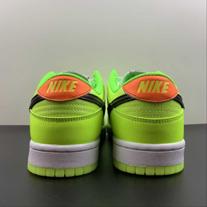 SB Dunk Low Glow in the Dark Venom Green Black Glow FJ4610-702