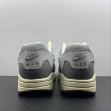 Cargar imagen en el visor de la galería, Patta x Air Max 1 Dark Grey White DH1348-011
