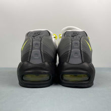 Cargar imagen en el visor de la galería, Air Max 95 OG Neon Black Neon Yellow Light Graphite CT1689-001
