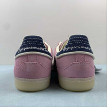 Cargar imagen en el visor de la galería, Notitle x Adidas Samba OG Pink Navy Blue Light Gum IG4198
