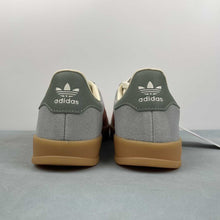 Cargar imagen en el visor de la galería, Adidas Gazelle Indoor Wonder Silver Off White Putty Grey JQ0011
