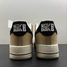 Cargar imagen en el visor de la galería, Air Force 1 07 Low Ale Brown Sanddrift DO6682-200
