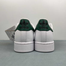 Cargar imagen en el visor de la galería, Adidas Superstar 2 Cloud White Collegiate Green Core Black JQ4730
