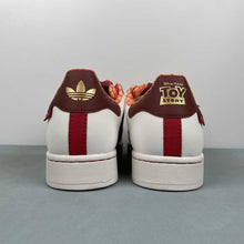 Cargar imagen en el visor de la galería, Adidas Superstar 2 x Toy Story Off White Halo Blue Scarlet KK4472
