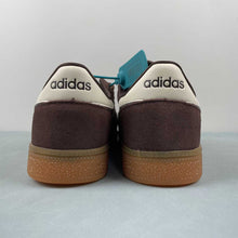 Cargar imagen en el visor de la galería, Adidas Handball Spezial Sporty &amp; Rich Brown IH2612
