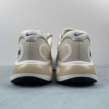 Cargar imagen en el visor de la galería, Nike Journey Run Pale Ivory Dark Raisin FJ7765-106
