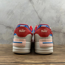 Cargar imagen en el visor de la galería, Air Force 1 Shadow Highlighted University Red Photo Blue CU8591-100
