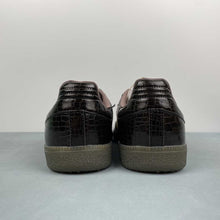 Cargar imagen en el visor de la galería, Adidas Samba OG Shadow Olive Oat Trace Brown KI6280
