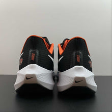 Cargar imagen en el visor de la galería, Air Zoom Pegasus 39 Black Team Orange White DR1971-001

