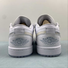 Cargar imagen en el visor de la galería, Air Jordan 1 Low GS White Iridescent Glitter Summit White Ice Blue FQ9112-100
