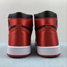 Cargar imagen en el visor de la galería, Air Jordan 1 Retro High OG Satin Bred Black University Red White FD4810-061
